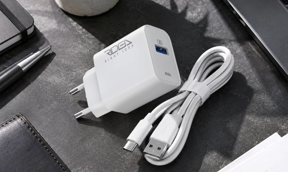 Ridea RW-18121 Rapid Wall Charger, 1 USB / 1 USB-C, QC, 18W